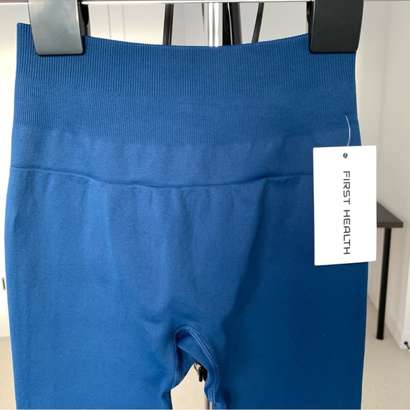 First Health Apparel Enhance Leggings Colour Azure (blue) Size XXS NWT - Picture 2 of 8